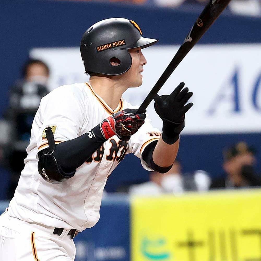 Yomiuri Giants ともに強く 若林晃弘 選手 吉川尚輝 選手 増田大輝 選手 岡本和真 選手 山口俊 投手 坂本勇人 選手 小林誠司 選手 中川皓太 投手 デ Npb Hub