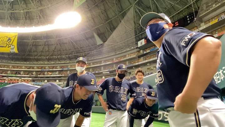 Orix Buffaloes 水本ヘッド 円陣 声出し さすがの円陣 Bs21 Buffaloes Baseball Orix プロ野球 Npb Hub