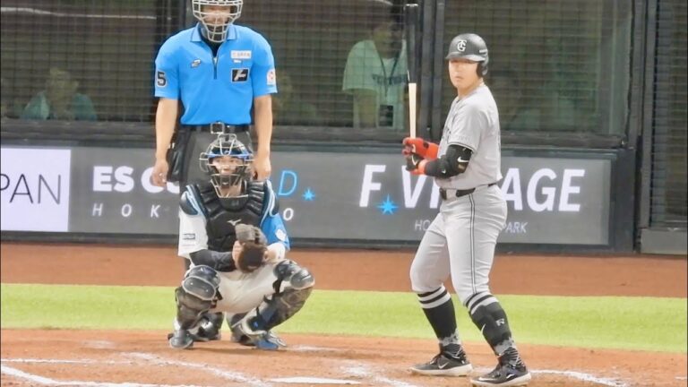 巨人、岡本和真が9回に試合を決める11号爆撃2ランホームランの瞬間！巨人対北海道日本ハムファイターズ　セ・パ交流戦2024 6月15日(土) inエスコンフィールド北海道より